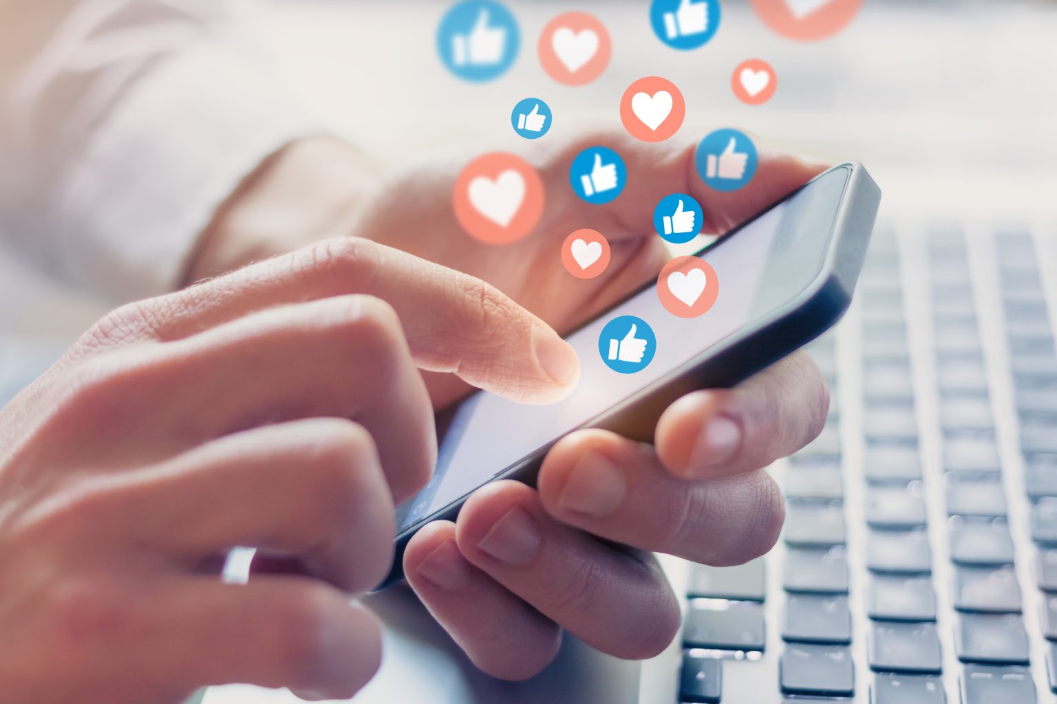 Marketing farmaceutico: l’importanza dei social network per la tua farmacia